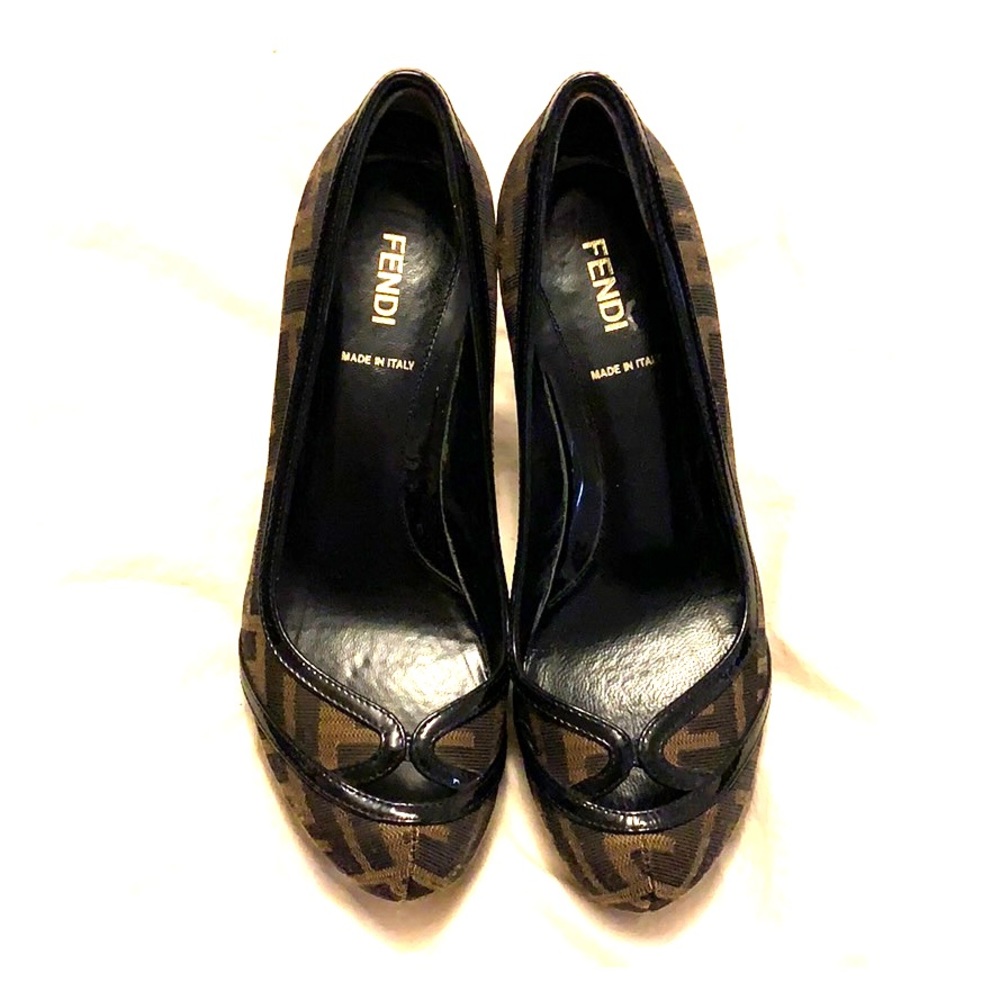 Fendi pumps